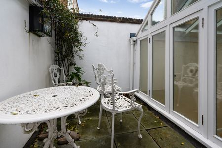 Stanford Road, W8, London - Photo 5