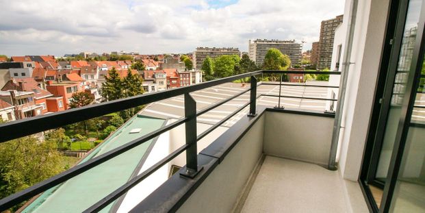 Appartement te huur in Evere voor € 1.600 met 2 slaapkamers - Photo 1