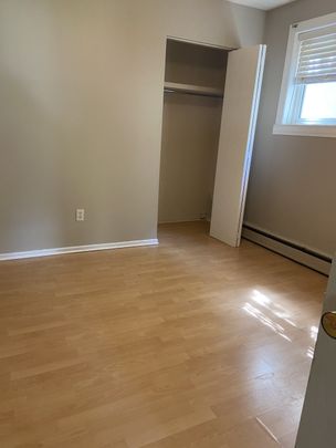 1 Bedroom/ 1 Bathroom in the Perfect Location Near 8th ST - Photo 1