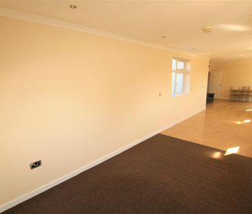 Western Road - Photo 1