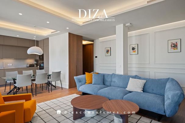 3 bedroom luxury Apartment for rent in Madrid, Autonomous Region of Madrid - Photo 1