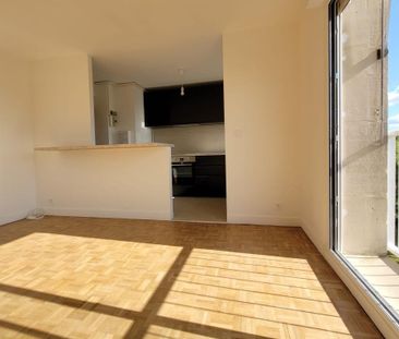 Location TROIS pièces - Photo 2