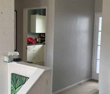 Cozy 3-4 Bedroom House with Stunning Views Ã¢Ãâ¬Ã" Perfect Fami... - Photo 4