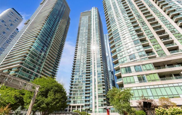 For Lease - 33 Bay Street Unit# 1104, Toronto, Ontario - Photo 1