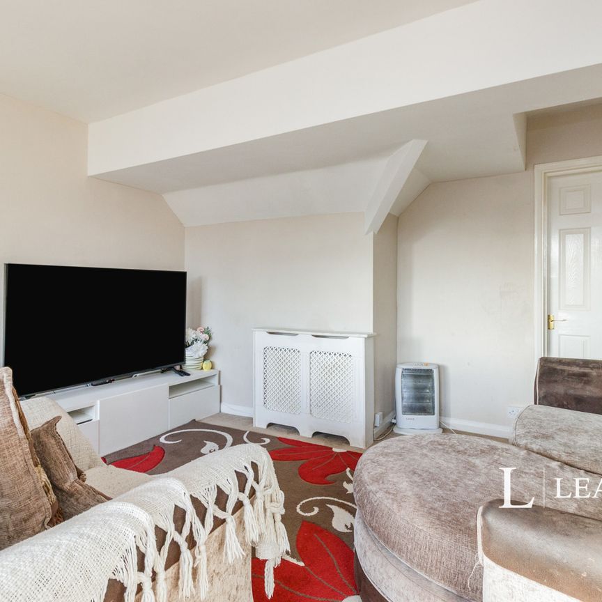 2 bedroom apartment to rent Egmont Road, Sutton, SM2 - Photo 1