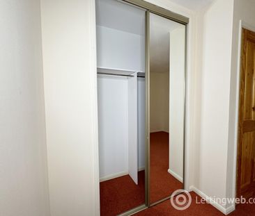 2 Bedroom Terraced to Rent - Photo 6