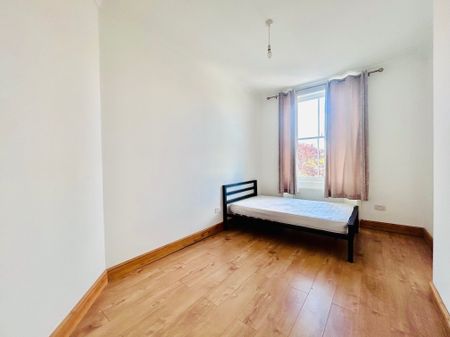 Wellington Road, Brighton - Photo 3