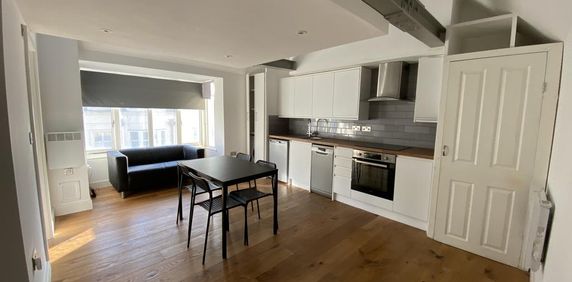 Studio to rent - Photo 2