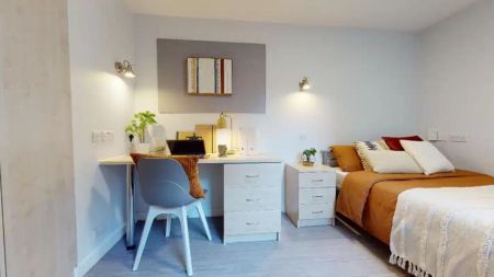 Bronze En Suite Plus-2627 - Photo 2