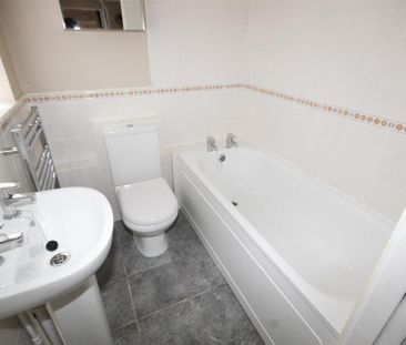 2 bedroom cottage to rent - Photo 3