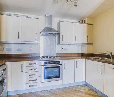 1 bed Flat for rent - Photo 5