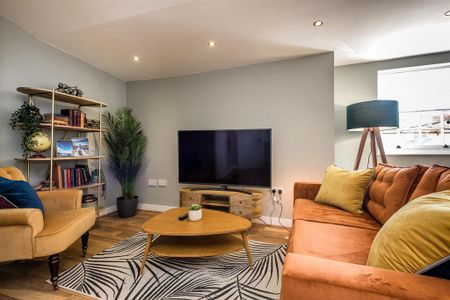 2 bedroom apartment to rent - Photo 3