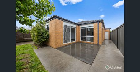 Modern Family Living at Its Best! - Photo 5