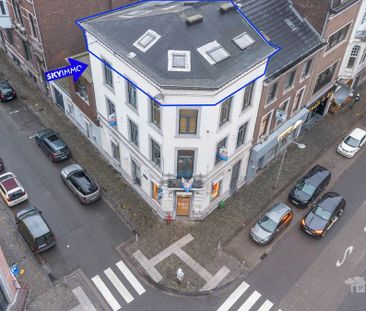 Appartement te huur in Liège voor € 800 met 2 slaapkamers - foto 2