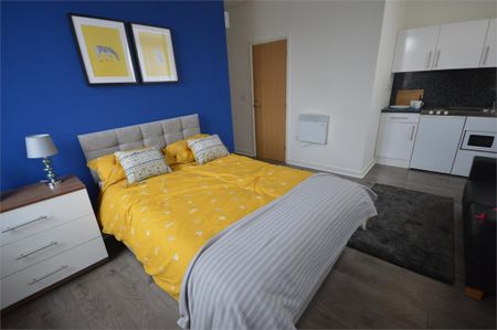 Studio to rent - Photo 4