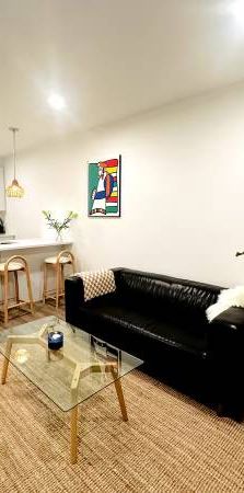 Short term furnished rental - Photo 1