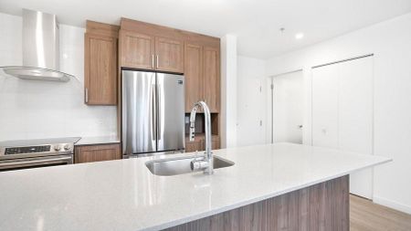 2 Bed, 2 Bath - Photo 5