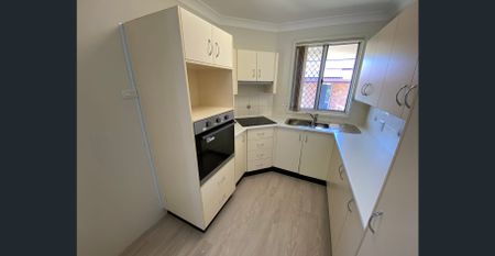 TWO BEDROOM VILLA (OVER 55'S COMMUNITY) - Photo 4