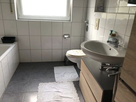 Schöne 3-Zimmerwohnung über 2 Ebenen in ruhiger Lage - Photo 5