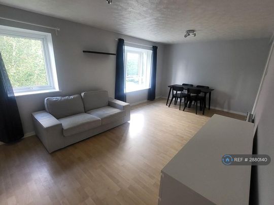 2 bedroom penthouse to rent - Photo 1