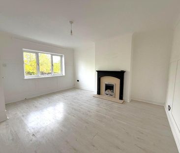 4 bedroom semi-detached house to rent - Photo 5