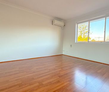 NEWLY RENOVATED - Photo 5