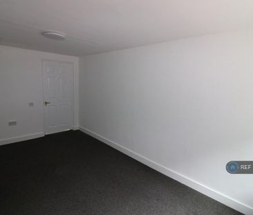 2 bedroom maisonette to rent - Photo 1