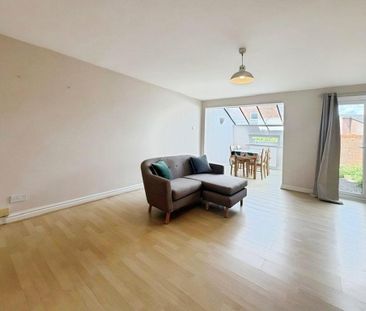 2 bedroom house to rent - Photo 1
