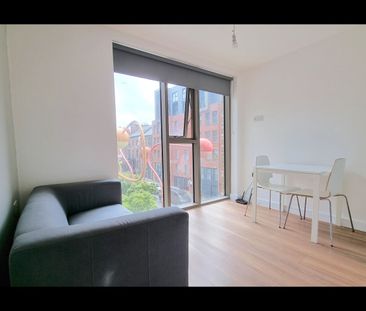 Studio Flat, Gradwell Street, L1 - Photo 1