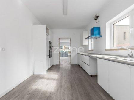 3 room luxury House for rent in Seixal, Distrito de Setúbal - Photo 3