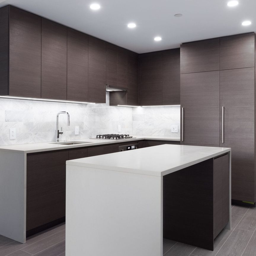 4168 Lougheed Hwy (21st Floor), Burnaby - Photo 1