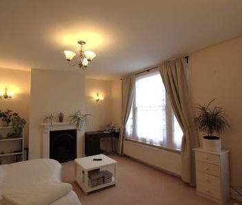 Parkhurst Road, London, N22 - Photo 4