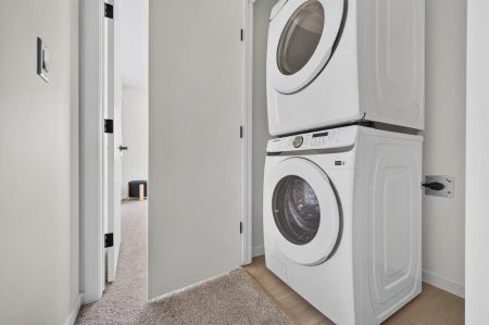 Stride Towns — 2 bed + Flex - Photo 2