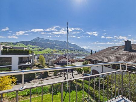 Exklusive 5.5-Zimmer-Terrassenwohnung mit See- und Bergsicht in Küssnacht - Photo 4