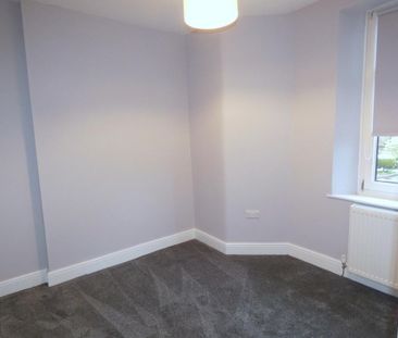 2 bedroom semi-detached house to rent - Photo 2