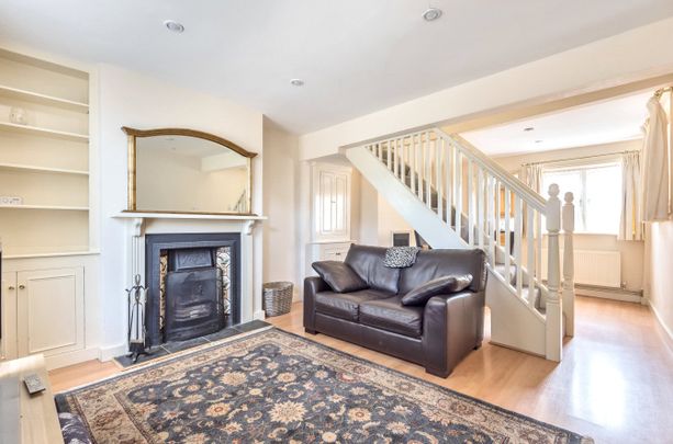 2 bedroom house to rent - Photo 1