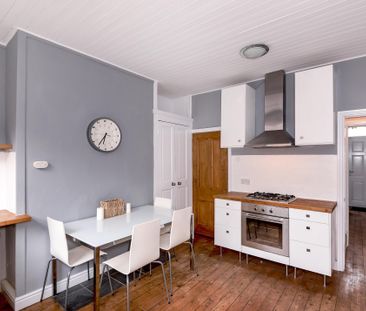 3 bedroom terraced house to rent - Photo 1