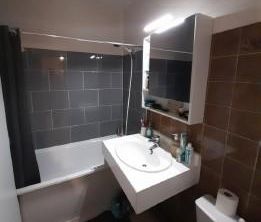 Location Appartement 2 pièces 35m² BORDEAUX 33000 - Photo 6