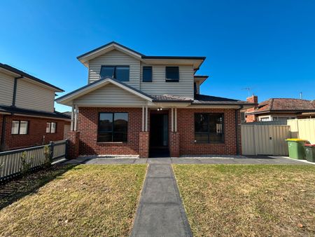 1/83-85 Howard Street, Reservoir VIC 3073 - Photo 2