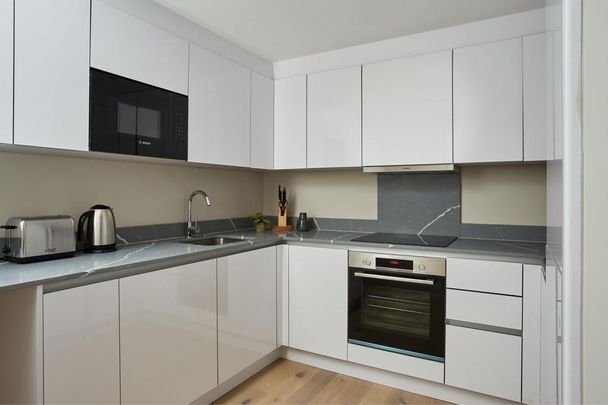 1 bedroom serviced apartment to rent - Photo 1