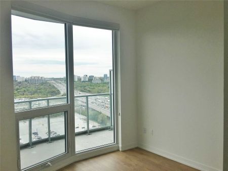For Lease - 117 Mcmahon Drive Unit# 2110, Toronto, Ontario - Photo 2