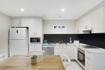 Simply Stunning! - Photo 2