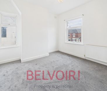 2 bedroom end of terrace house to rent - Photo 5