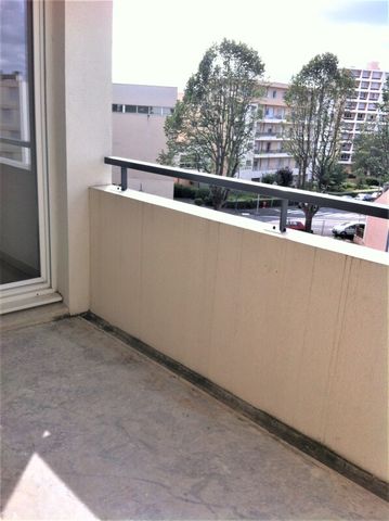 Location Appartement 2 pièces 38m² VICHY 03200 - Photo 4