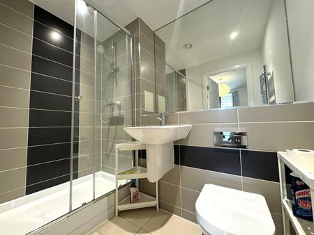 2 Bed Flat, Egret Heights, N17 - Photo 5