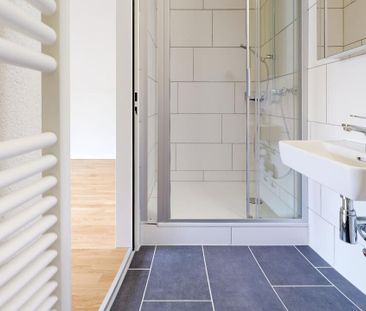 A mouse click to apartment happiness! - Photo 3