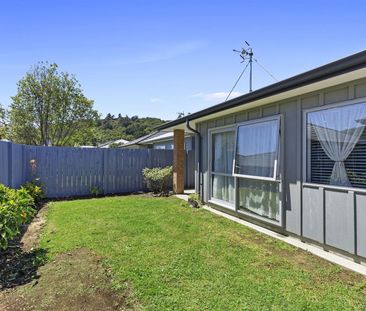 11 Hauora Lane, Taita - Photo 2