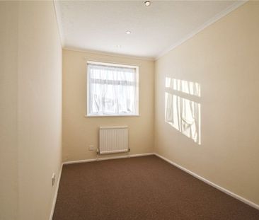 Well presented 3 bedroom house to rent in Sawston offering excellen... - Photo 1