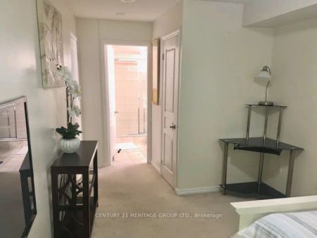 509 Beecroft Road #203 - Photo 3