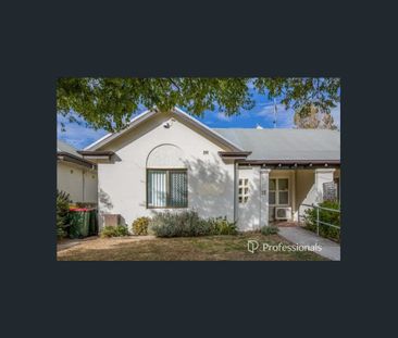 15 Molloy Street, Bunbury, WA 6230 - Photo 2